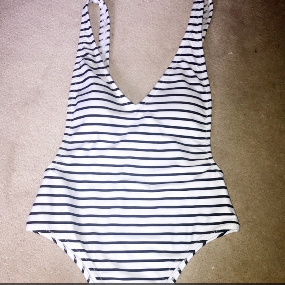 Cupshe one piece swimsuit